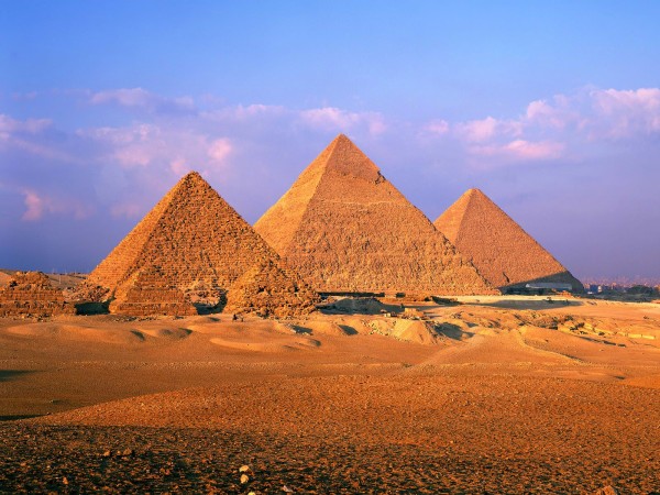 Giza Pyramids, Memphis, and Sakkara Day Tour